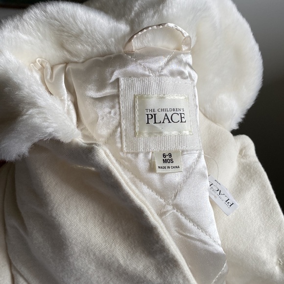 The Children’s Place 6-9 months baby girl coat - Picture 10 of 10
